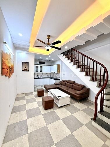  Định Công Thượng – Hoàng Mai | 40m² x 5T – MT4m – Sổ đẹp – 7,15 tỷ
