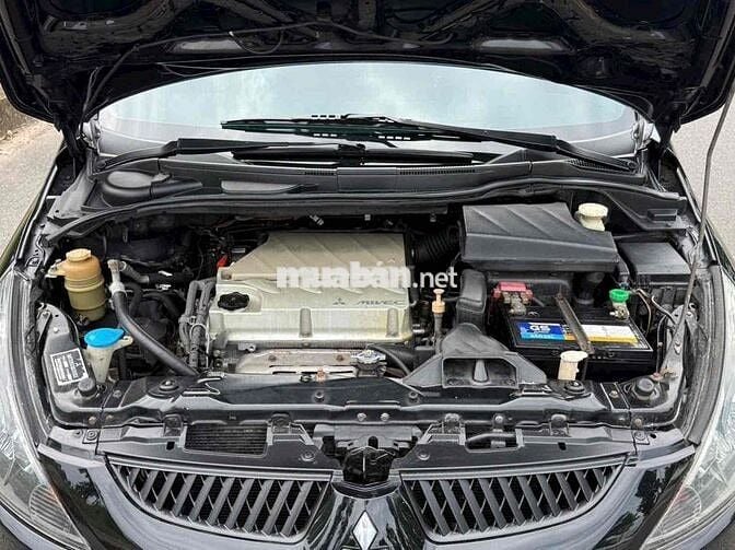 Mitsubishi Grandis 2005 2.4 AT - 164000 km