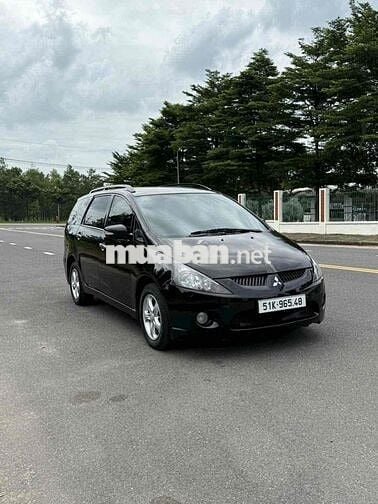 Mitsubishi Grandis 2005 2.4 AT - 164000 km