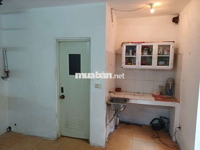Cho thuê nhà chính chủ 2 tầng ở Bùi Xương Trạch