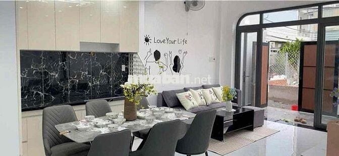 nhà đẹp giá rẻ, Đặng Nhữ Lâm, Nhà Bè