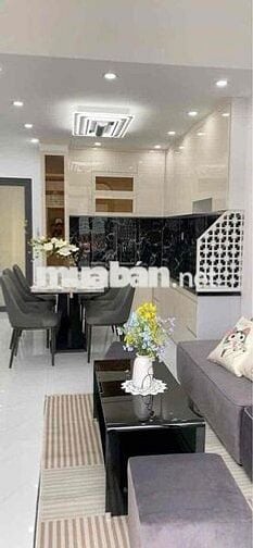 nhà đẹp giá rẻ, Đặng Nhữ Lâm, Nhà Bè