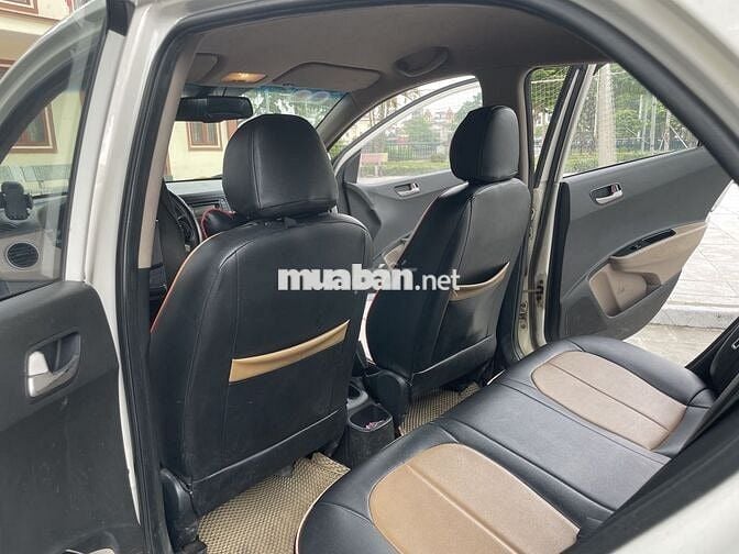 Hyundai Grand i10 2015 Sedan 1.2 MT - 140000 km