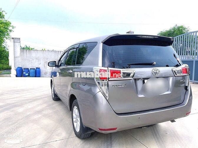 Toyota Innova 2016 2.0E - 89999 km