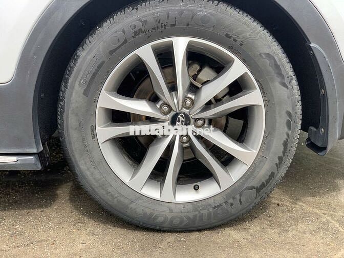 Hyundai Santafe 2.2L 2WD 2015
