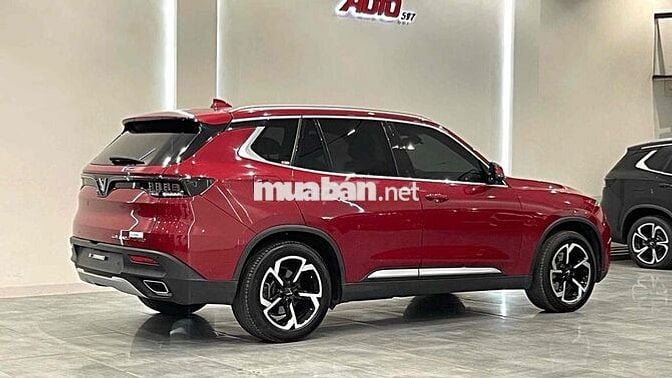 VinFast Lux SA2.0 2021 Plus 2.0 AT - 45000 km