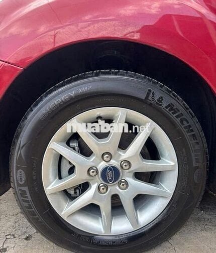 Ford Focus 2010 1.8 AT - 185 Triệu