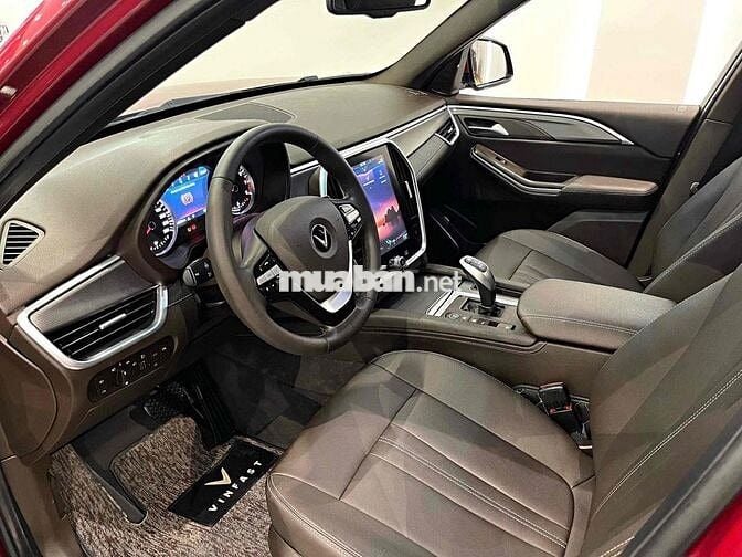 VinFast Lux SA2.0 2021 Plus 2.0 AT - 45000 km