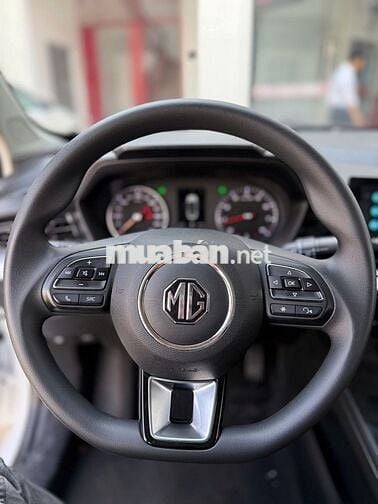 MG5 STD 2024  - 15000 km - xe cty