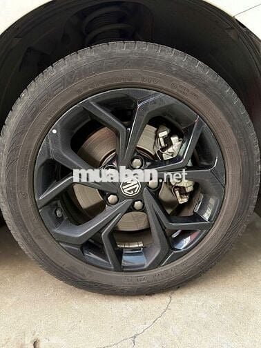 MG5 STD 2024  - 15000 km - xe cty
