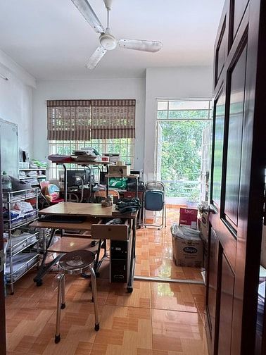 NHÀ 2 LẦU 4PN.3WC MT Đ/SỐ P BÌNH THỌ THỦ ĐỨC ( CÒN THƯƠNG LƯỢNG )