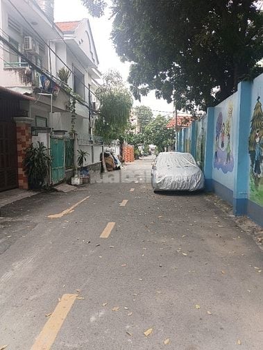 NHÀ 2 LẦU 4PN.3WC MT Đ/SỐ P BÌNH THỌ THỦ ĐỨC ( CÒN THƯƠNG LƯỢNG )