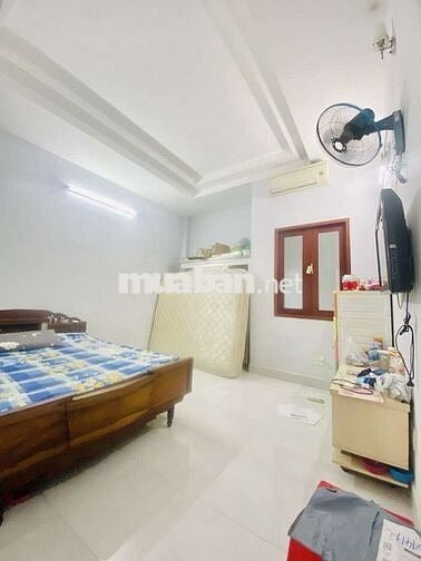 TRUNG TÂM TÂN PHÚ HXH 4 TẦNG 80M2 NHỈNH 8 TỶ