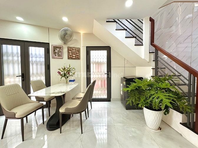 Mặt Tiền Kinh Doanh 2 Tầng 3,6x10(36m2) Đường Duy Tân - Huỳnh Văn Bánh