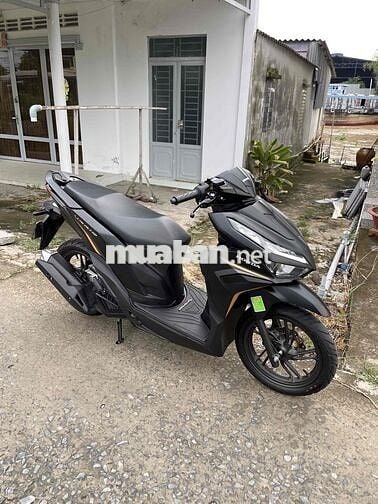 Cần bán vario 125 zin chất lướt đủ đồ theo xe