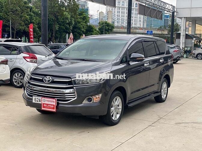 Toyota Innova 2018 2.0E - 102000 km