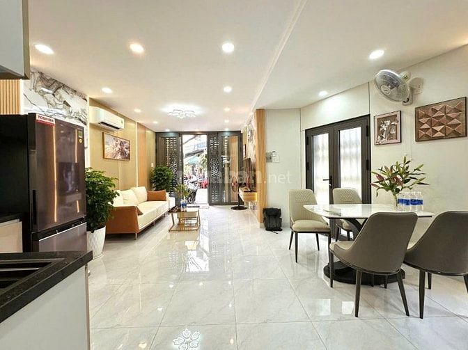 Mặt tiền Duy Tân,Nhà Mới,xe hơi Trong Nhà,Để ở Hoặc Cho Thuê 
