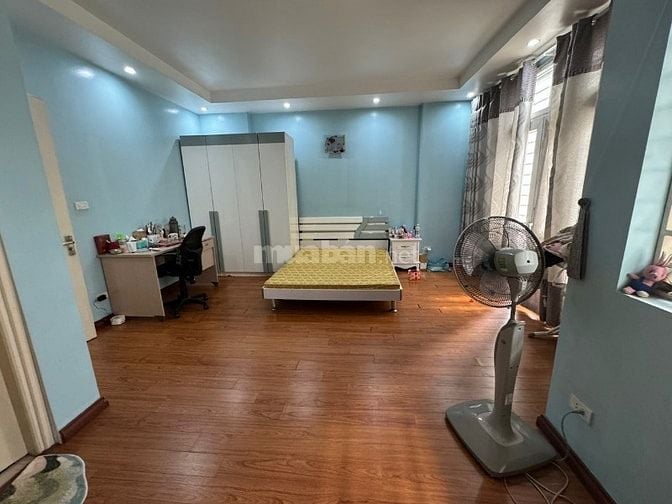 Bán nhà phố Lạc Trung P/Lô, ô tô tránh kinh doanh, DT 80m2, 6t, Mt 6m.