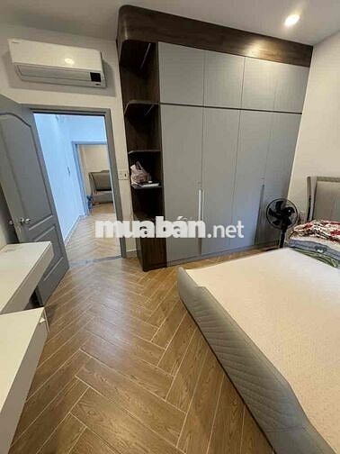 Nhà Hẻm Xe Tải - Bình Tân - 48m2 - Ngay Giao Lộ - tặng nội thất - 5ty