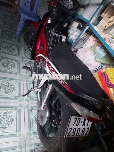 Honda Blade mâm thắng đĩa,xe êm máy mạnh