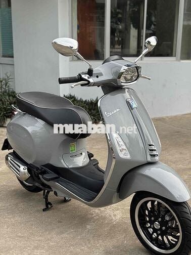 VESPA đk 2024 chuẩn 1500 km còn thơm mùi xe mới