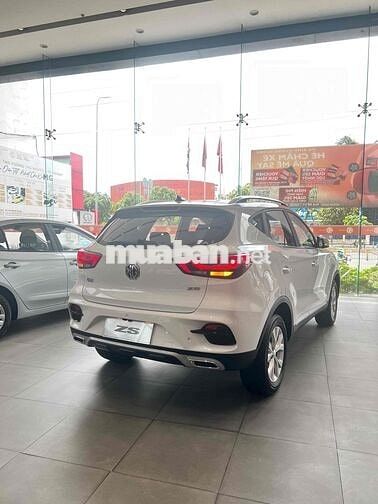 Trả trước từ 130tr nhận xe MG ZS STD