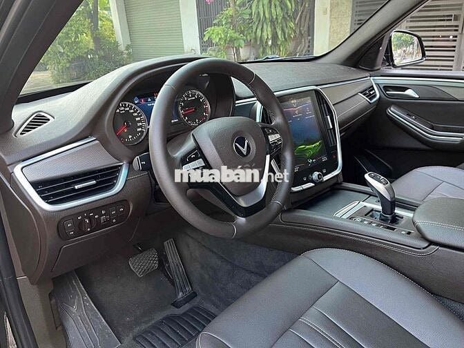 VinFast Lux SA2.0 2022 - 66000 km