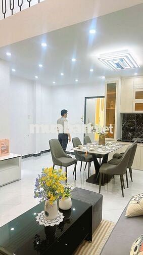 BÁN NHÀ PHỐ- HUỲNH TẤN PHÁT- TT NHÀ BÈ– SHR– FULL NỘI THẤT– NHỈNH 3 TỶ