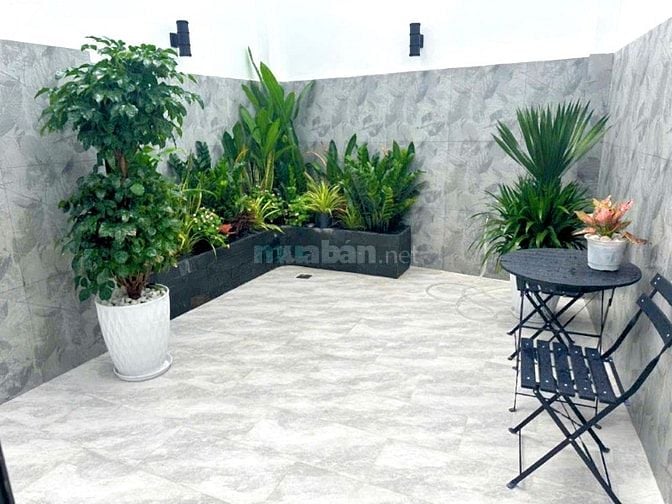 BÁN NHÀ MẶT TIỀN : 19 ĐINH CÔNG TRÁNG - P. TÂN ĐỊNH - Q. 1 - TPHCM