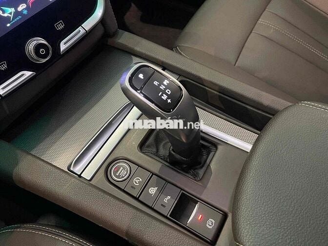 VinFast Lux SA2.0 2020 Plus 2.0 AT - 60000 km