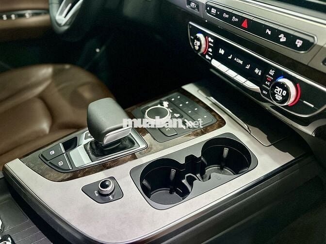 Audi Q7 2016 3.0 AT - 86000 km
