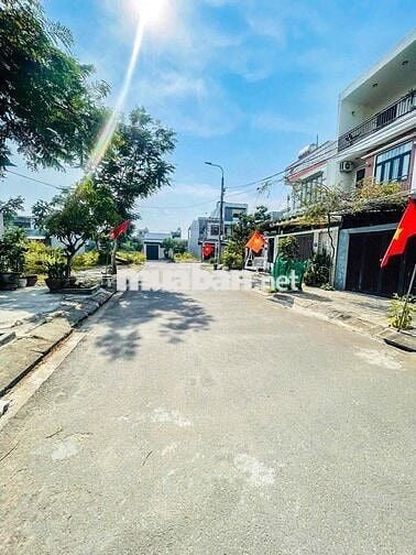 Bán đất BÁ TÙNG đường Ban Ban 12 ven sông HÒA QUÝ gần CÔNG VIÊN 3.ty.x