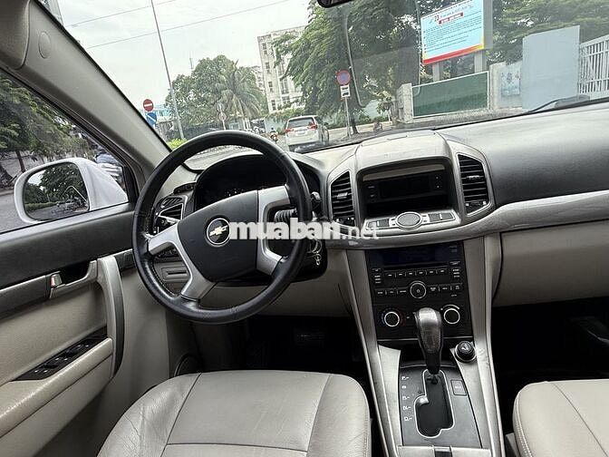 Cần bán CHEVROLET - CAPTIVA - LTZ  2013 số tự động