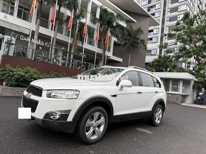 Cần bán CHEVROLET - CAPTIVA - LTZ  2013 số tự động