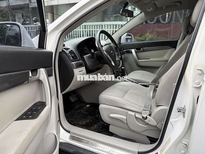 Cần bán CHEVROLET - CAPTIVA - LTZ  2013 số tự động