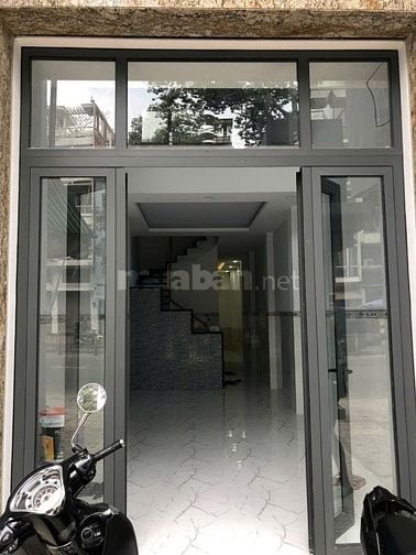 Cho thuê nhà mặt tiền Hà Tôn Quyền, P.6, Q.11 giá 25tr