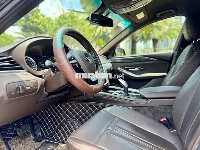 VinFast Lux A2.0 2020 Premium 2.0 AT - 46000 km