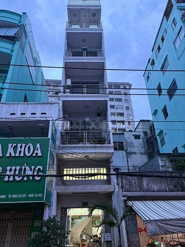 Cho thuê nhà mặt tiền nở hậu Nguyễn Công Trứ, Bình Thạnh, 4 tầng