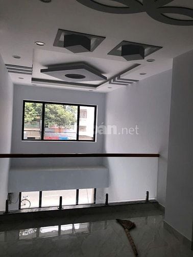 Cho thuê nhà mặt tiền Hà Tôn Quyền, P.6, Q.11 giá 25tr
