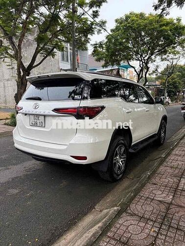Toyota Fortuner 2018 2.4G 4x2 - 88000 km