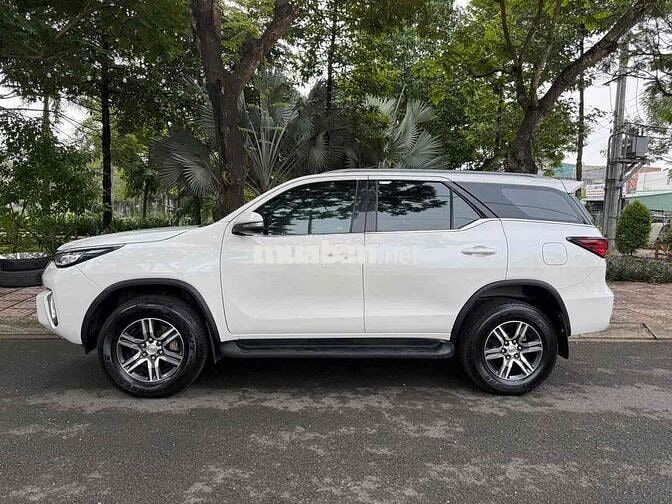 Toyota Fortuner 2018 2.4G 4x2 - 88000 km
