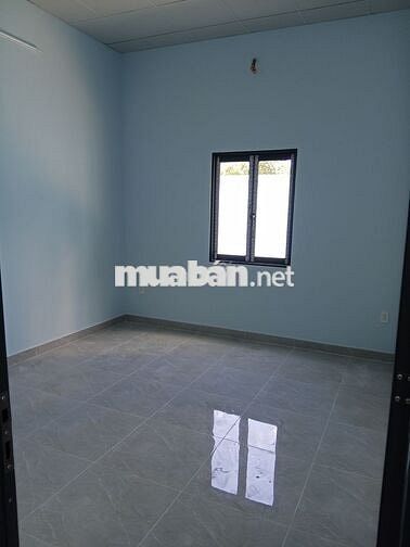 CHO THUÊ NHÀ MẶT TIỀN HẺM NGAY CHÂN CẦU PHÚ LONG QUẬN 12