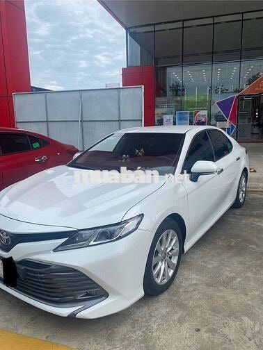 Toyota Camry 2020 2.0G - 100000 km