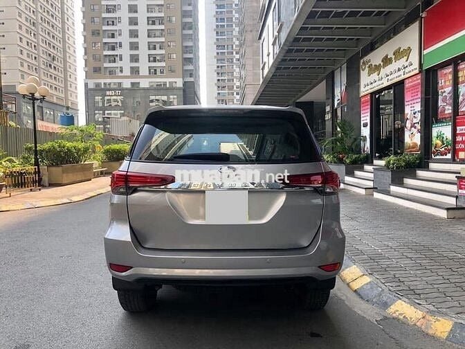 Toyota Fortuner 2.4G AT 2019 máy dầu 4x2