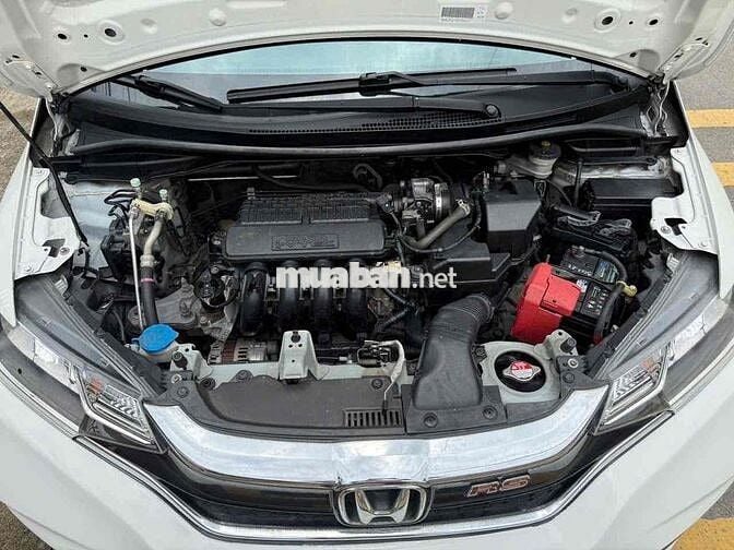 Honda Jazz 2018 RS - 96000 km