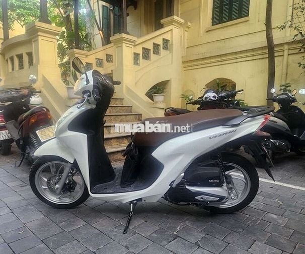 Bán xe vision trắng đăng ký T12/2024