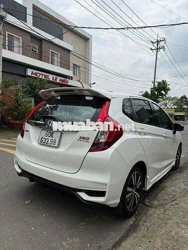 Honda Jazz 2018 RS - 96000 km