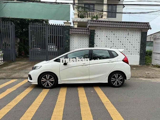 Honda Jazz 2018 RS - 96000 km