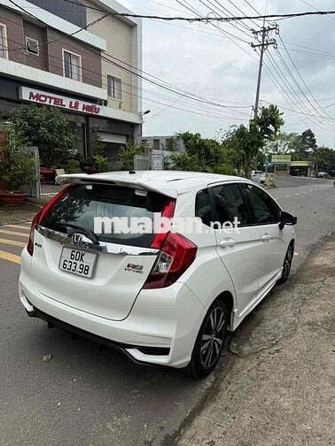 Honda Jazz 2018 RS - 96000 km
