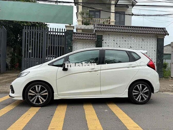 Honda Jazz 2018 RS - 96000 km